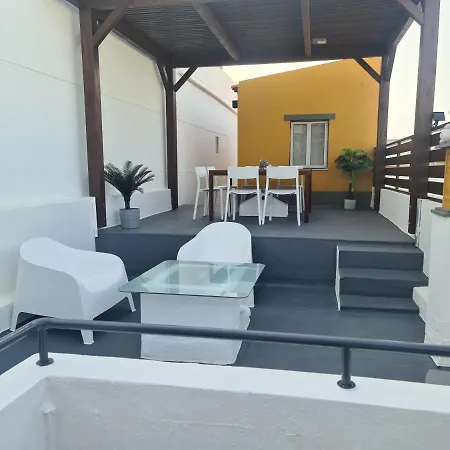 Different House Holidays Fuzeta Exterior photo